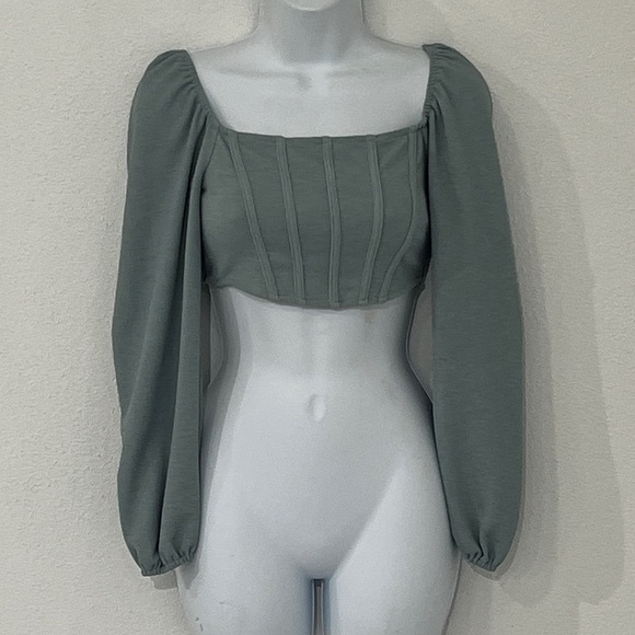 Shein Crop Top Size XS - Picture 1 of 5